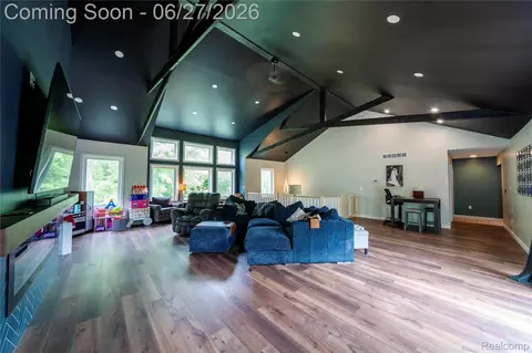 Living - 12100 Wilson Dr, Ash, MI 48117 photo 4 of 6