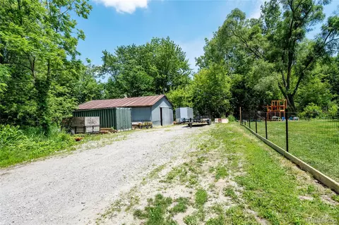 Exterior - 12100 Wilson Dr, Ash, MI 48117 photo 15 of 19