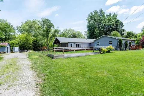 Exterior - 12100 Wilson Dr, Ash, MI 48117 photo 17 of 19