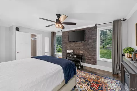 Bedroom - 4860 Bluebush Rd, Monroe, MI 48162 photo 3 of 6