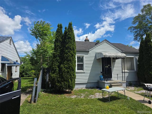 25962 Norfolk St, Inkster, MI 48141