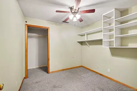Bedroom - 16059 Murray Rd, Argentine, MI 48418 photo 1 of 4