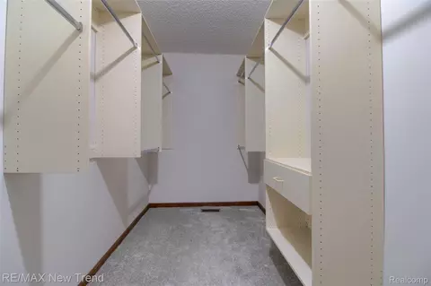 7252 Steeplechase Dr, Pittsfield, MI 48176 photo 25