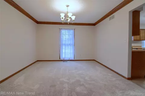 7252 Steeplechase Dr, Pittsfield, MI 48176 photo 16