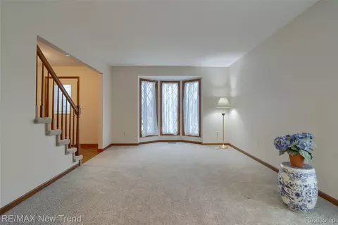 7252 Steeplechase Dr, Pittsfield, MI 48176 photo 9