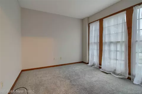 7252 Steeplechase Dr, Pittsfield, MI 48176 photo 6