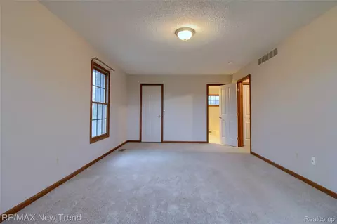 7252 Steeplechase Dr, Pittsfield, MI 48176 photo 21