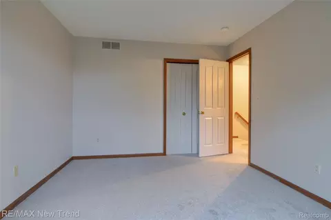 7252 Steeplechase Dr, Pittsfield, MI 48176 photo 29
