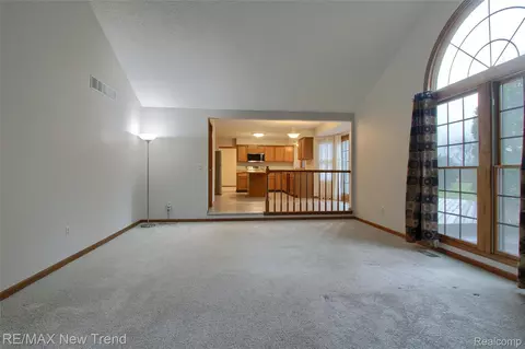7252 Steeplechase Dr, Pittsfield, MI 48176 photo 17
