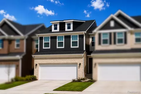 1507 Superior Dr, Milford, MI 48381