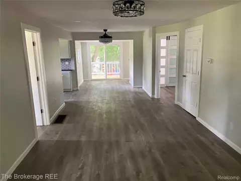 Living - 4249 Calkins Rd, Flint, MI 48532 photo 1 of 2