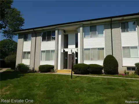 26790 Joy Rd #7, Redford, MI 48239