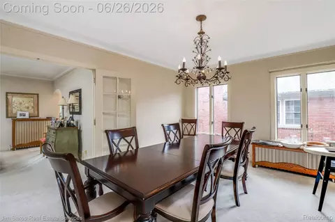 Dining - 764 Harcourt Rd, Grosse Pointe Park, MI 48230 photo 2 of 3