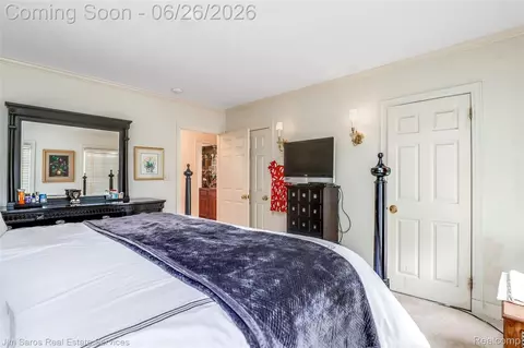 Bedroom - 764 Harcourt Rd, Grosse Pointe Park, MI 48230 photo 4 of 6