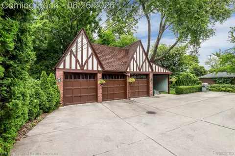 Other - 764 Harcourt Rd, Grosse Pointe Park, MI 48230 photo 6 of 8