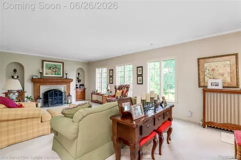 Other - 764 Harcourt Rd, Grosse Pointe Park, MI 48230 photo 3 of 8