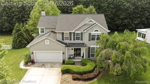 5017 Leyland Dr, Independence, MI 48348