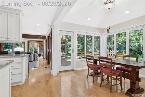 Dining - 29498 E River Rd, Grosse Ile, MI 48138 photo 4 of 4