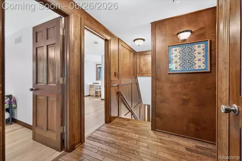Entry Way - 29498 E River Rd, Grosse Ile, MI 48138 photo 5 of 6