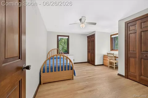 Bedroom - 29498 E River Rd, Grosse Ile, MI 48138 photo 1 of 5