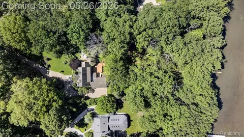 Other - 29498 E River Rd, Grosse Ile, MI 48138 photo 25 of 34