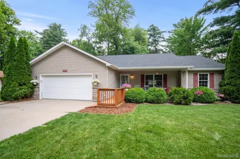5075 Tacora Trl, Bridgeport, MI 48722