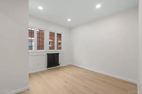 Other - 784 Barrington Rd, Grosse Pointe, MI 48230 photo 7 of 18