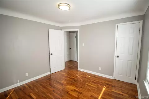 Bedroom - 2829 Chicago Blvd, Flint, MI 48503 photo 3 of 4