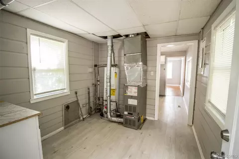 Entry Way - 2829 Chicago Blvd, Flint, MI 48503 photo 4 of 4
