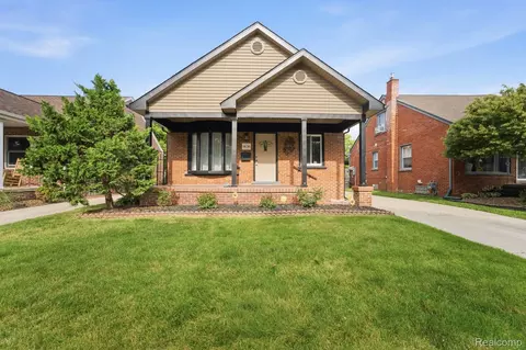 9636 Quandt Ave, Allen Park, MI 48101