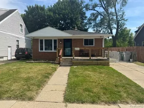 1530 Evelyn Ave, Hazel Park, MI 48030