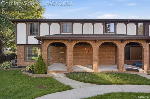 11606 Meadow Lane Dr, Warren, MI 48093