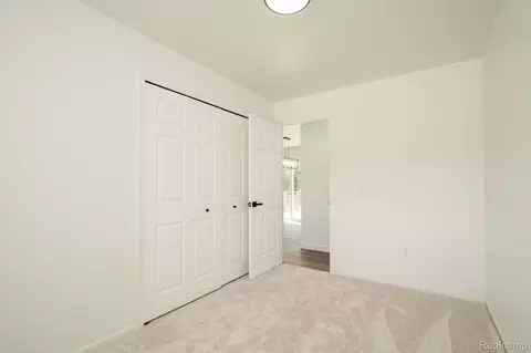 Bedroom - 3353 Augusta St, Flint, MI 48532 photo 2 of 6