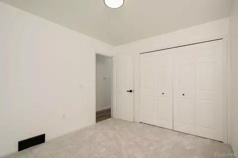 Bedroom - 3353 Augusta St, Flint, MI 48532 photo 6 of 6