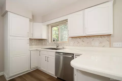 Kitchen - 3353 Augusta St, Flint, MI 48532 photo 1 of 1