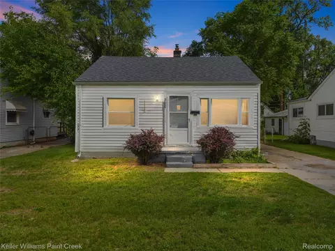 3657 Alvina Ave, Warren, MI 48091