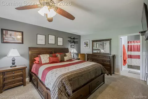 Bedroom - 12364 Morrish Rd, Clio, MI 48420 photo 2 of 9