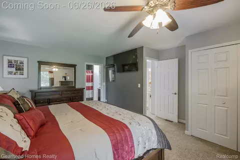 Bedroom - 12364 Morrish Rd, Clio, MI 48420 photo 3 of 9