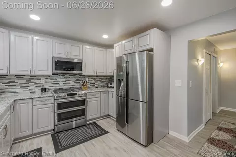 Kitchen - 12364 Morrish Rd, Clio, MI 48420 photo 4 of 5
