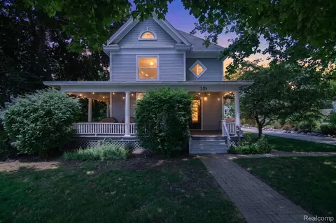 315 E Michigan Ave, Saline, MI 48176