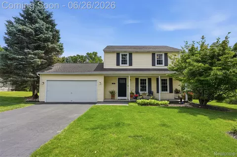 60569 Town Square St, Lyon, MI 48165
