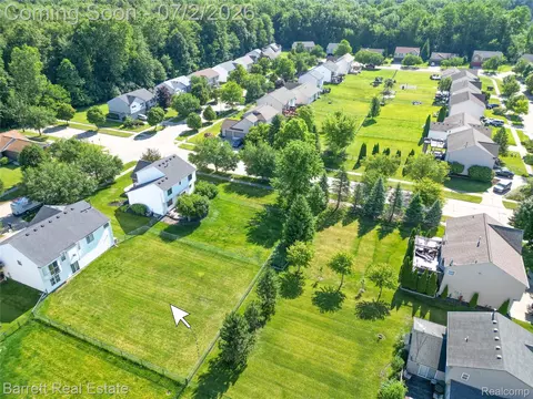 39119 Clocktower Dr, Romulus, MI 48174 photo 22