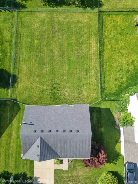 View/Area - 39119 Clocktower Dr, Romulus, MI 48174 photo 8 of 10