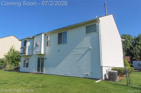 39119 Clocktower Dr, Romulus, MI 48174 photo 18