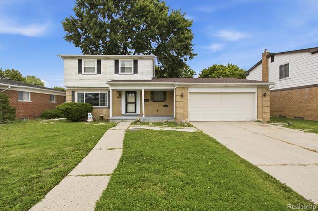 11721 Robinwood Blvd, Warren, MI 48093