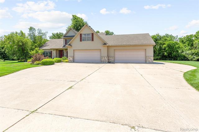 13733 Crooked Creek Ln, Ash, MI 48117