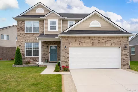 48904 Carnegie Way, Macomb, MI 48042