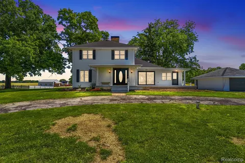 5843 W Dewey Rd, Owosso, MI 48867