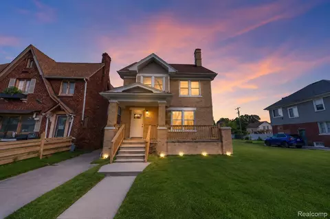 3303 Lawrence St, Detroit, MI 48206