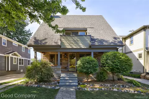 419 E 5th St, Royal Oak, MI 48067
